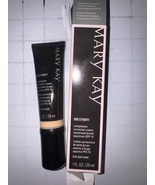 Mary Kay CC Cream Complexion Corrector Foundation SPF 15 Very Light - $21.01 CAD