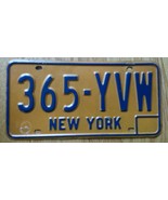 Good Vintage Orange &amp; Blue New York State License Plate - &quot; YVW &quot; - $130.97 MXN