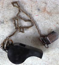 Vintage  plastic  military style whistle sounds like a drill instructors. - £16.78 GBP