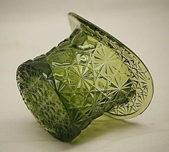 Fenton Top Hat Art Glass Daisy Button Avocado Green Colonial Vintage MCM - £13.24 GBP