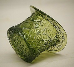 Fenton Top Hat Art Glass Daisy Button Avocado Green Colonial Vintage MCM - $313.52 MXN