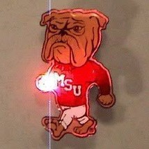 Mississippi State University Magnetic Lapel Pin Flashing MSU Bulldogs Size - $985.44 MXN