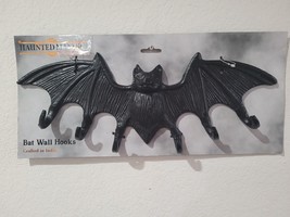 Halloween Cast Iron Bat Metal Wall Hanger Hooks Gothic Home Decor 15.75&quot; - £39.95 GBP