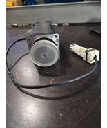 8718L-30P-04RO SERVO MOTOR  NEW USA SALE SUPER RARE $185 - $248.78 CAD