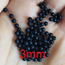 100-pieces m-12mm Soft Fishing Beads Stopper Black/Glow Round Fishing Lures Rig  - £37.35 GBP