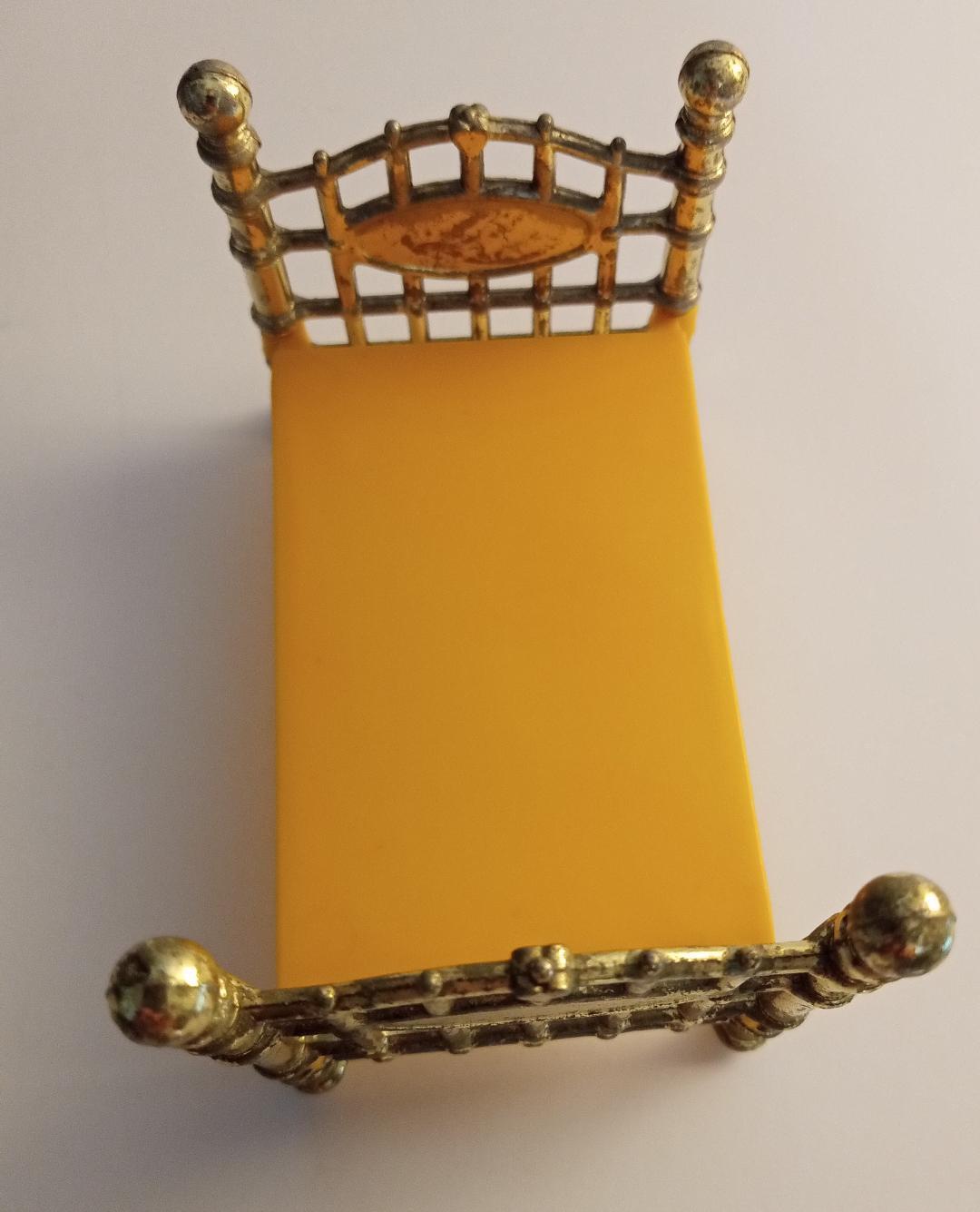 Image 2 of Vintage Brass Doll House Furniture Bedroom Bed The Littles Pretend Play Toy