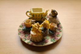 Cinderella Teddy Bears Mini Resin Tea Set figurine Tea Party-EUC Ship Fast - $243.52 MXN