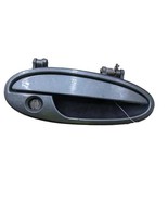 Passenger Door Handle Exterior VIN N 4th Digit Classic Fits 97-07 MALIBU... - $48.94 CAD