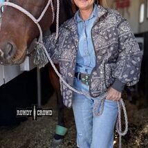 Paisley Anne Western Quilted Puffer Snap Jacket Large - $58.41