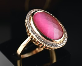 *14K Yellow Gold CZ Pink Gemstone Ring Size 7.75 - $9,205.10 MXN