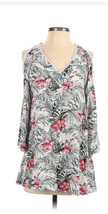 SOLITAIRE SWIM White Hibiscus Print Crochet Lace Trimmed Beach Cover-Up ... - $29.03