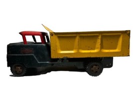 Structo Dump Truck Green/Yellow/Red 50’s Pressed Steel For Repair - $69.29