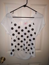 JENNI LADIES ADORABLE 100% POLYESTER SS TOP- POLKA DOTS ON FRONT-S-OPEN ... - £3.97 GBP