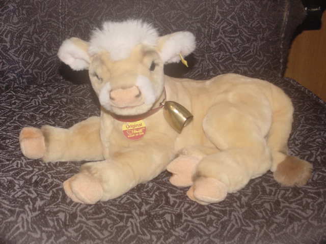 Primary image for 14" Steiff Kalb Calf Cow Lying Plush Toy W/Bell, Button and Tags Number 3795/27