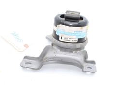08-15 VOLVO XC70 RIGHT ENGINE MOUNT Q4364 image 5