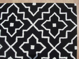 Geometric Style Modern Grey Black Area Rug - 9&#39; x 12&#39; - $14,998.04 MXN