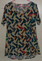 NEW WOMENS LuLaRoe Perfect Tee GEOMETRIC FLORAL PRINT KNIT TOP  SIZE XS - £25.64 GBP