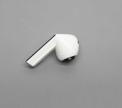 Samsung Galaxy Buds3 Pro SM-R630 Wireless RIGHT Earbud Only - White image 3