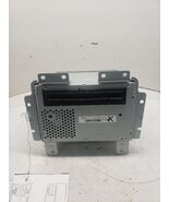 Audio Equipment Radio Receiver AM-FM-6 CD-MP3 Fits 12 MKZ 1297989 - $1,506.41 MXN