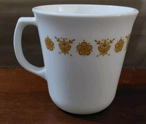 Primary image for Vintage Pyrex Corning Butterfly Gold Coffee Cup Mug USA 3.5'' Tea Drinking