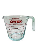 Vintage Pyrex 2 cup Measuring cup RED Made In USA Open Handle No Chips - £8.06 GBP