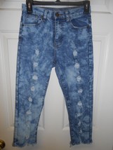 V.I.P. Women&#39;s size 3/4 distressed Capri Jeans pants very Destroyed Capris  - £9.91 GBP