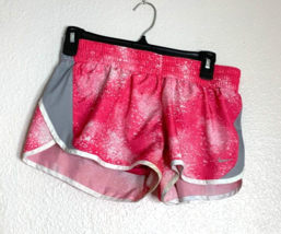 Nike Dri Fit Womens Sz M Pink White Splattered Shorts athletics w under ... - $16.82