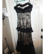 Tina Di Martina Custom Boutique Heavy Lace/Cut Crystals Black Dress-V SZ 10 - $11,128.88 MXN
