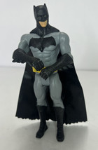 Mattel Batman With Cape 6&quot; Inch Action Figure DC Comics Justice League 2015 - £7.74 GBP