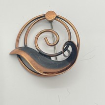 Vintage Bell Trading Co. solid copper Round 2 tones leaf wave art Brooch - £10.86 GBP