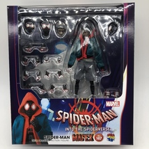 Medicom Toy Mafex 107 Miles Morales Kid Arachnid Spider-man Action Figure  - £121.88 GBP