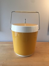 Vintage 70s ice bucket by West Bend (atomic gold/white thermal) - £23.95 GBP