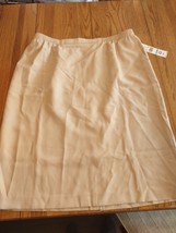 Alfred Dunner 20W Women&#39;s Beige Skirt-Brand New-SHIPS N 24 HOURS - £28.02 GBP