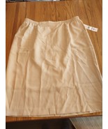 Alfred Dunner 20W Women&#39;s Beige Skirt-Brand New-SHIPS N 24 HOURS - $54.05 CAD