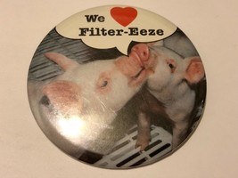 VTG Farming PIGS PHOTO Pinback Button Advertising FILTER EEZE  - £15.54 GBP