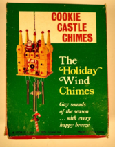 Vintage Retro 1975 Emson Santa Christmas Cookie Castle Wind Chime Hong Kong - £12.78 GBP