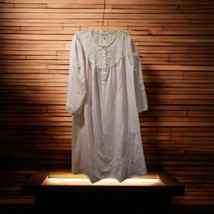 Miss Elaine Nightgown Size Large Poly Blend Long Sleeves Soft Pink Embro... - $27.03 CAD