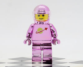 Custom minifigure spaceman astronaut Metallic Pink space series GO1140 - £5.55 GBP