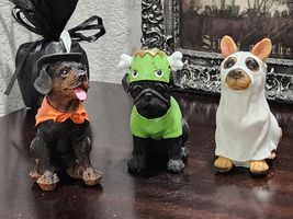 3pc Candy Corn Lane Halloween Dogs Pug Labrador Tiered Shelf Sitter Figurines - £23.73 GBP