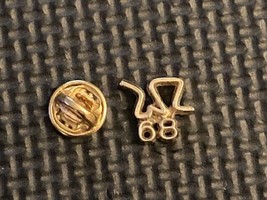 1968 Winthrop Rockefeller Arkansas Governor Lapel Pinback Pin - $7.10