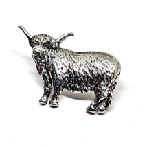 Highland Cow Pin Badge Brooch Scottish Heritage Pin Pewter Badge Lapel Unisex - £5.48 GBP