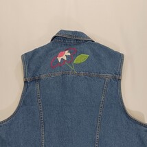 Susan Bristol Casuals Women's Blue Denim Vest Button Up Floral Size Large image 15