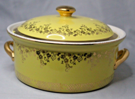 Hall&#39;s Superior Yellow and Gold Floral Print Casserole Dish with Lid Cer... - £24.83 GBP