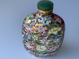 Vintage mille fleur thousand flower hand painted large snuff bottle - $66.45