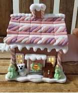 Mrs. Claus Bakery Claydough LED Gingerbread House ~ Pink - $33.10