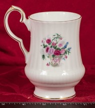 Tea Cup Royal Windsor England  - $14.84