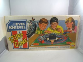 Evel Knievel Stunt Game Vintage 1974 Board Game Not Working - $97.84