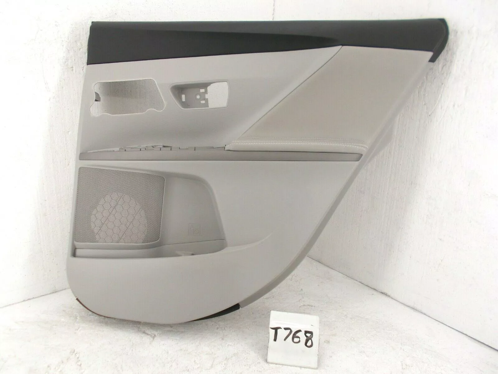 New OEM Genuine Door Trim Panel RH Rear Toyota Venza 2011-2015 Light grey JBL - £107.03 GBP