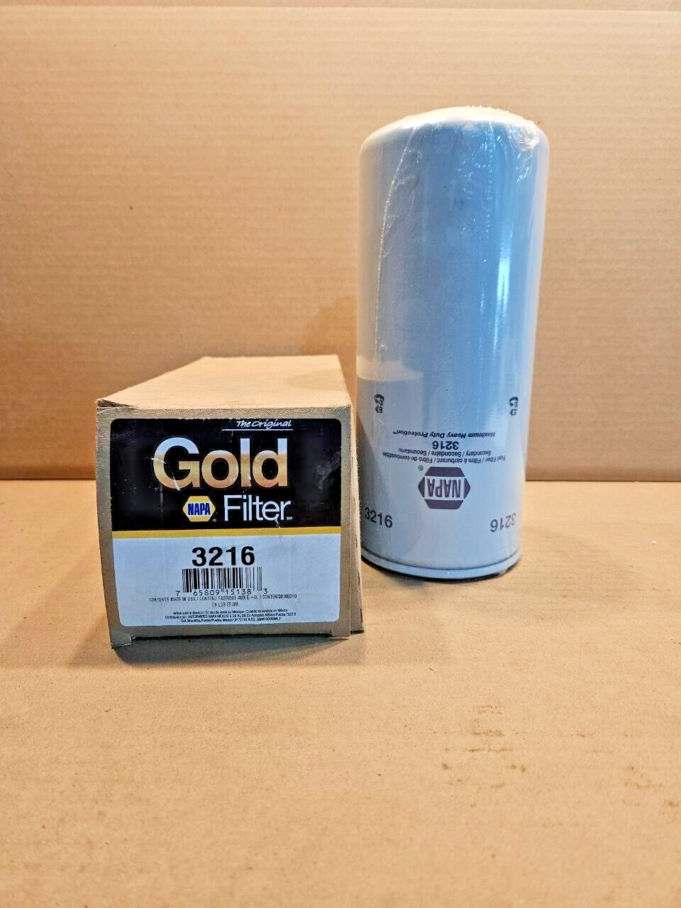 New Napa Gold 3216 Spin On Fuel Filter (33216 WIX) Hastings FF955 - $18.50