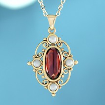 Natural Cabochon Garnet Pearl Vintage Victorian Style Oval Pendant in 9K Gold - £439.56 GBP